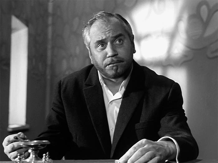 кадр Операция Трест 5