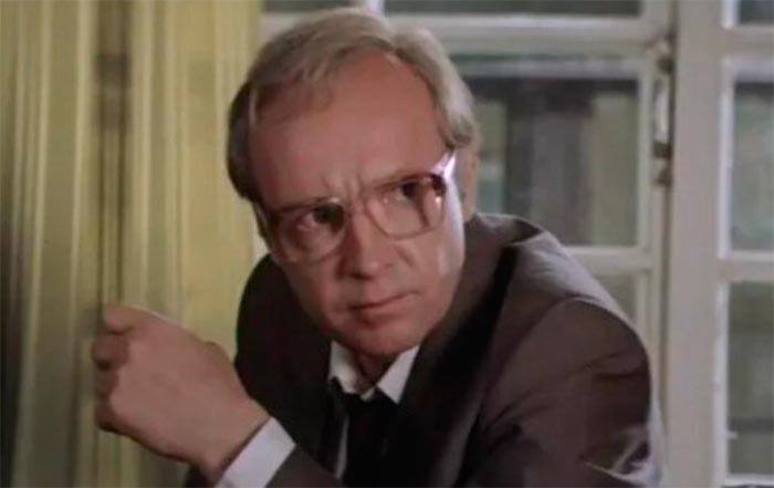 кадр От зарплаты до зарплаты 2