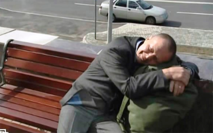 кадр Отставник 6