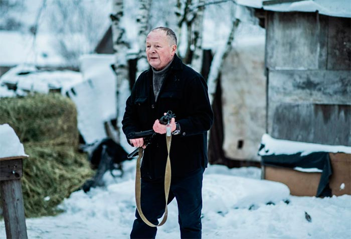 кадр Отставник. Ближний бой 5