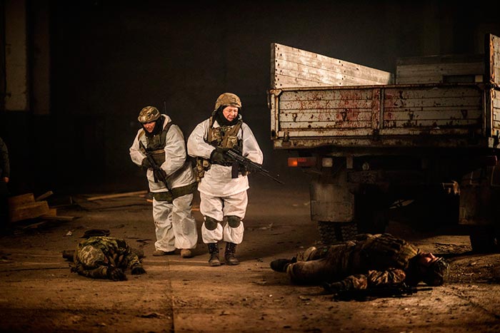 кадр Отставник. Ближний бой 6