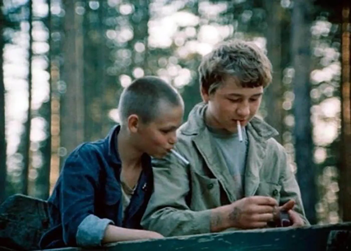 кадр Пацаны 3