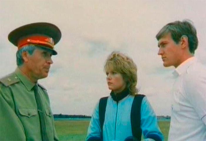 кадр Парашютисты 4