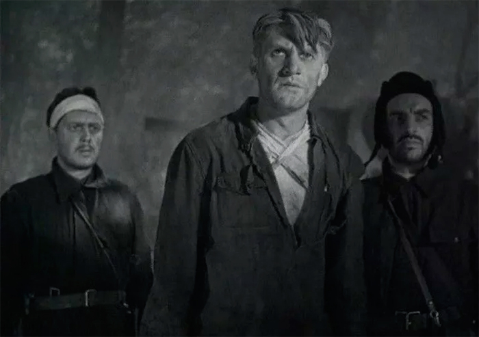 кадр Парень из нашего города 7