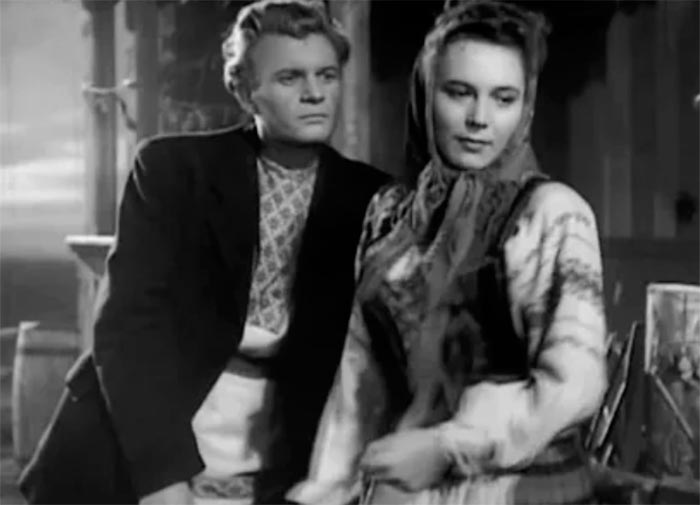 кадр Павлинка 4