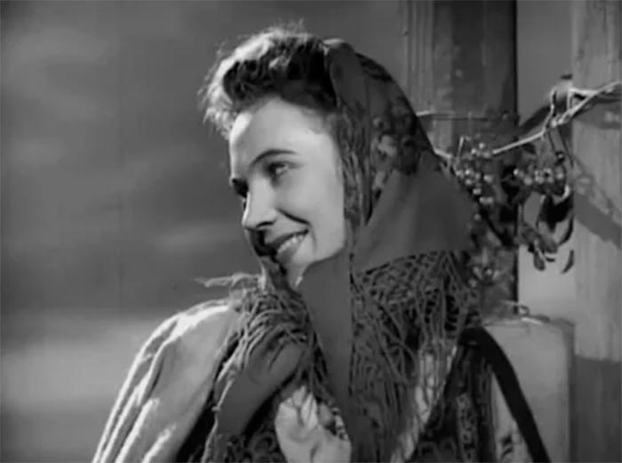 кадр Павлинка 7