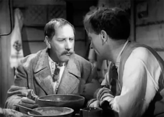 кадр Павлинка 8