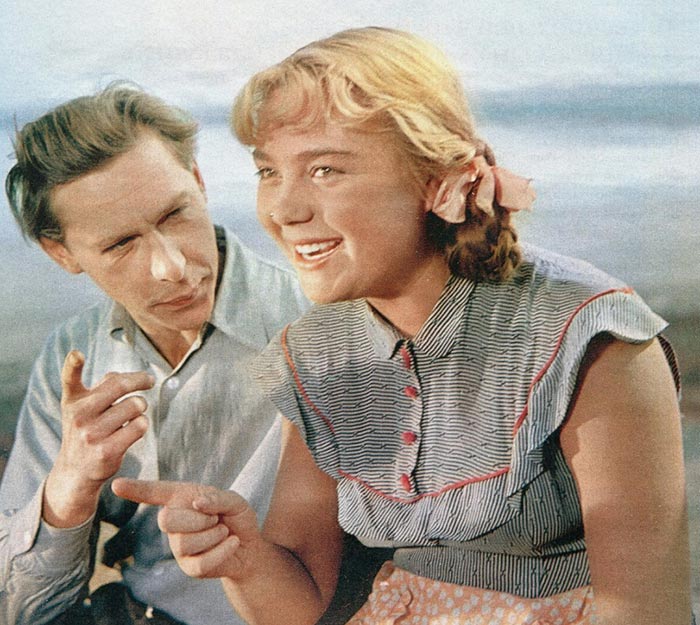 кадр Первый эшелон 7