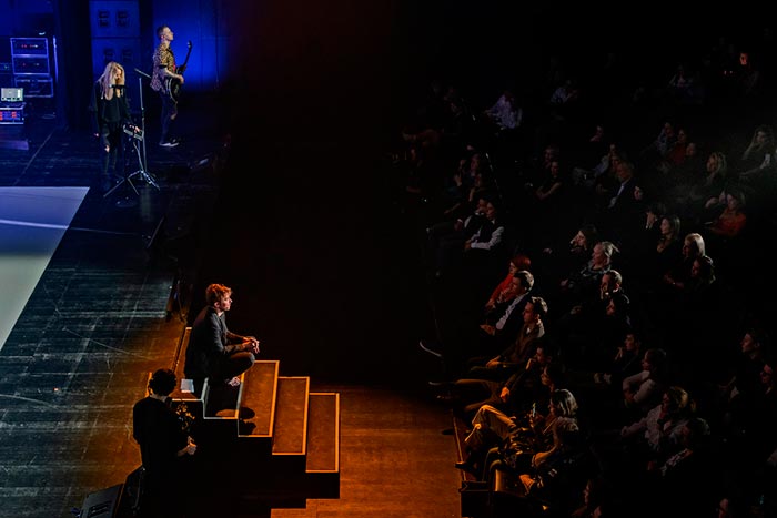 Кадр из фильма Планета Максимус кадр Планета Максимус 6