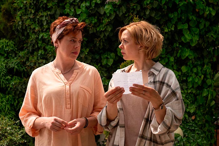 Кадр из фильма Платье цвета моря кадр Платье цвета моря 3