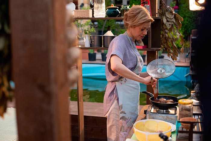 Кадр из фильма Платье цвета моря кадр Платье цвета моря 11