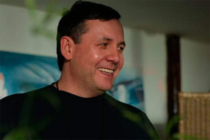 кадр Поцелуи падших ангелов 5