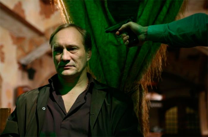 кадр Поцелуи падших ангелов 8