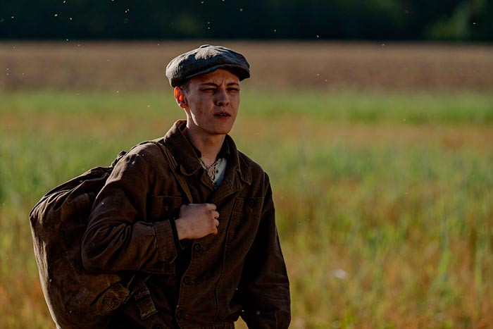 кадр Почтарь 6