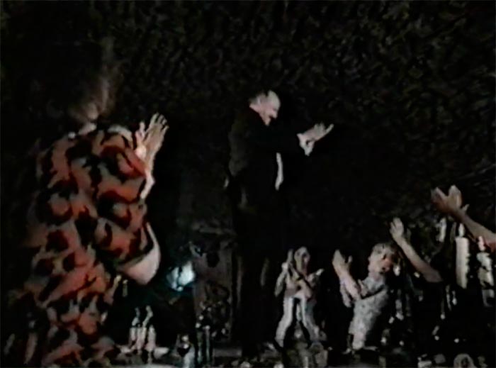 Кадр из фильма Поезд в Калифорнию кадр Поезд в Калифорнию 11