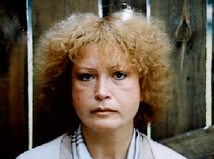 кадр Поездки на старом автомобиле 3