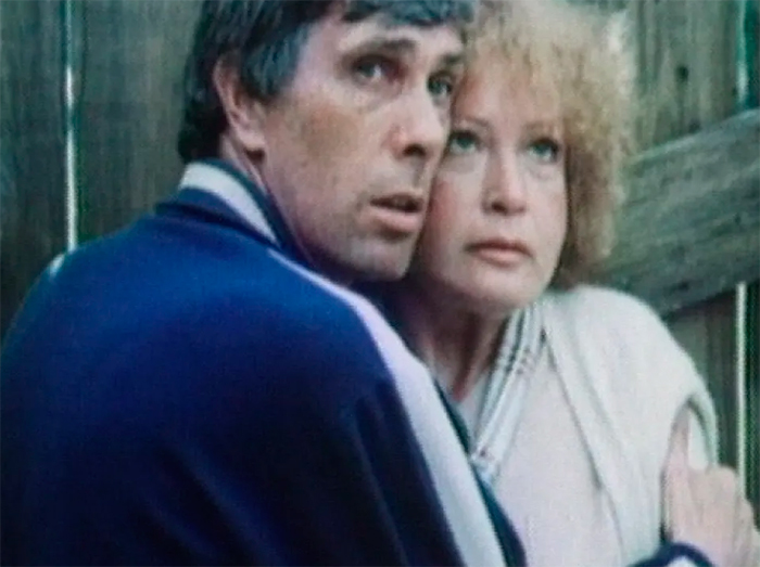 кадр Поездки на старом автомобиле 4