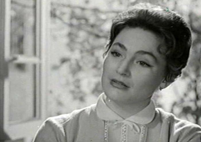 кадр Понедельник - день тяжёлый 9