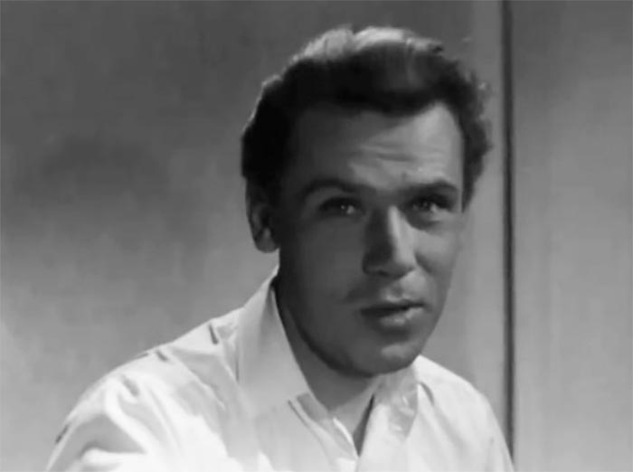 кадр После свадьбы 4