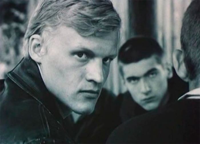 кадр После войны - мир 5