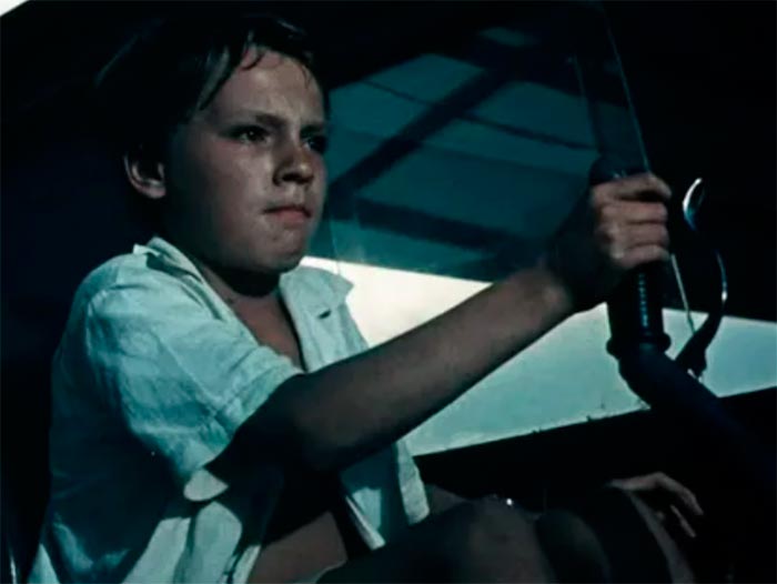 Кадр из фильма Последний дюйм кадр Последний дюйм 3