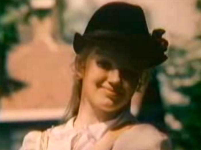 кадр Продавец птиц 2