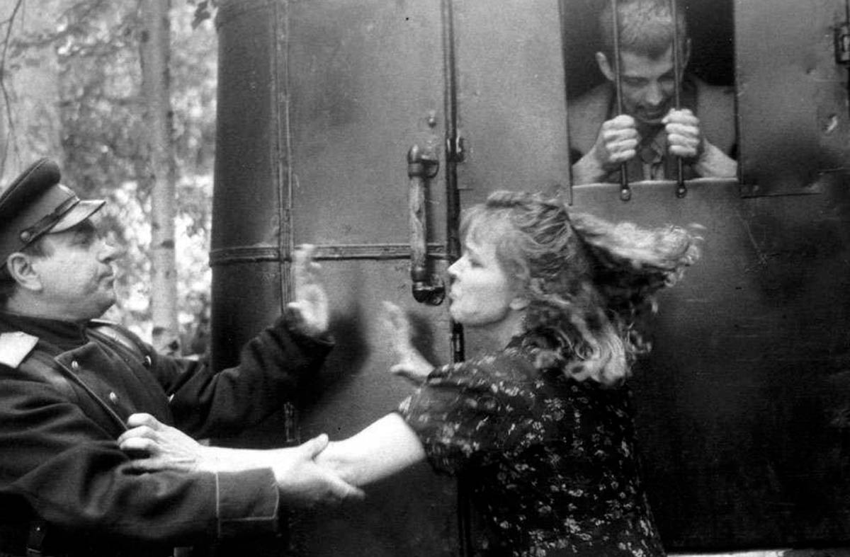 Кадр из фильма Прощай, шпана замоскворецкая... кадр Прощай, шпана замоскворецкая... 17