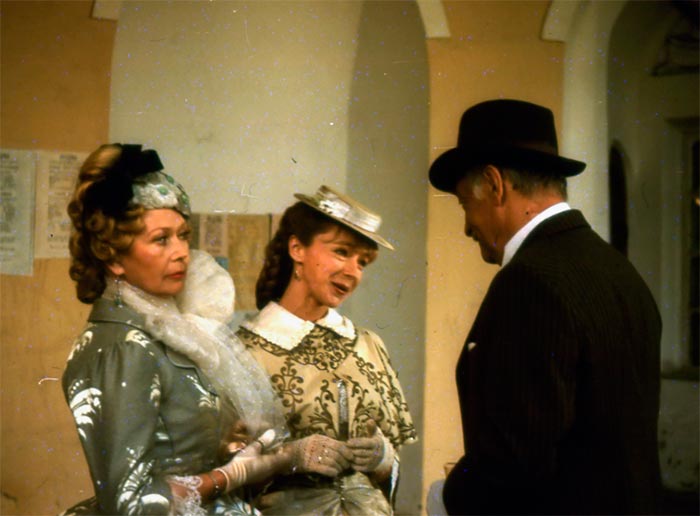 Кадр из фильма Провинциальный бенефис кадр Провинциальный бенефис 6