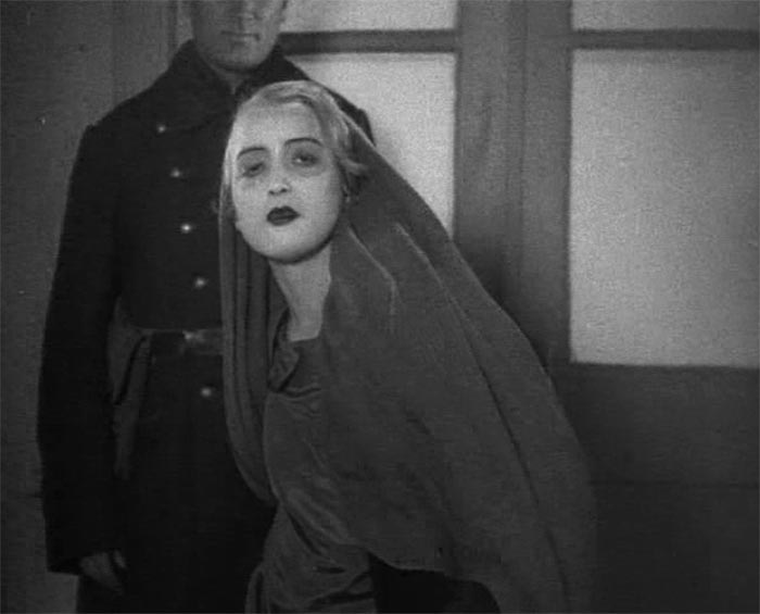 кадр Путевка в жизнь 10