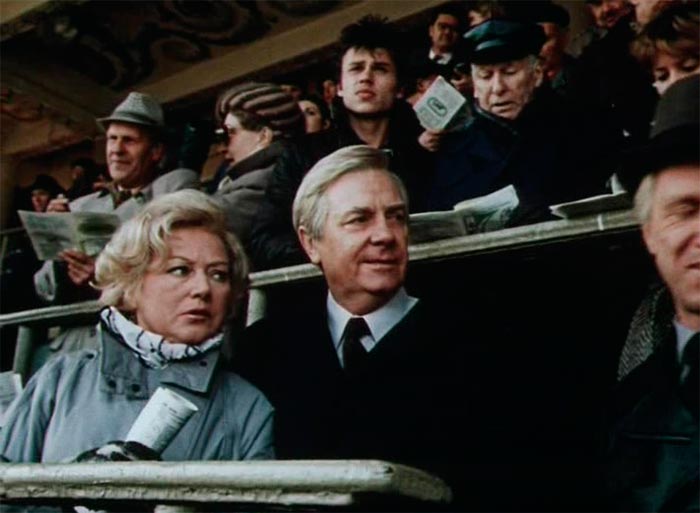 Кадр из фильма Радости земные кадр Радости земные 8