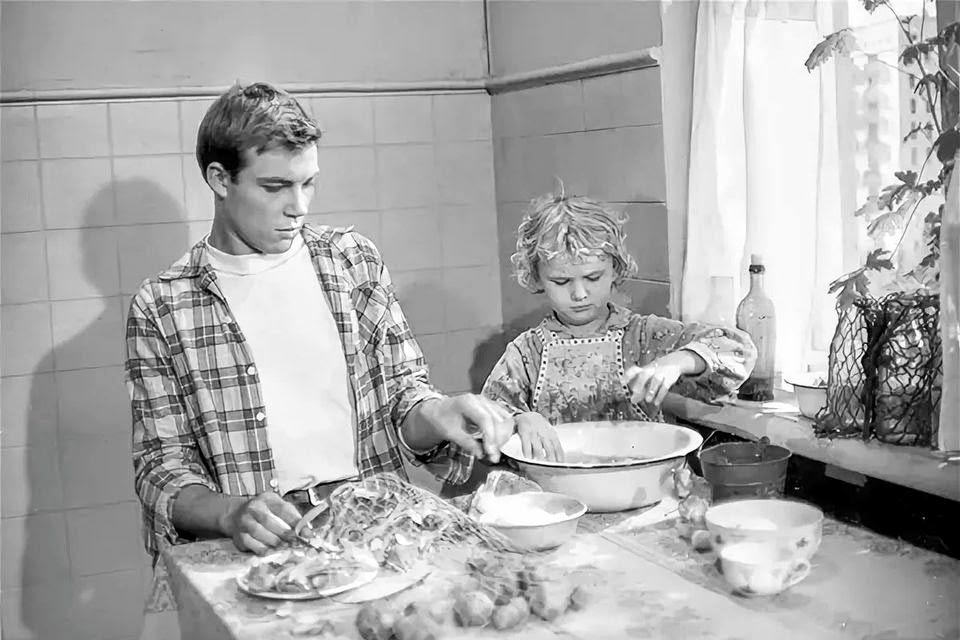 кадр Рано утром 3