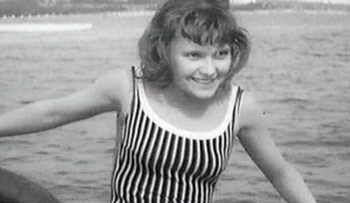 кадр Рано утром 8