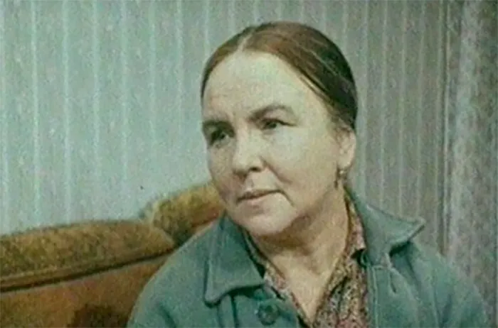 кадр Расскажи мне о себе 9