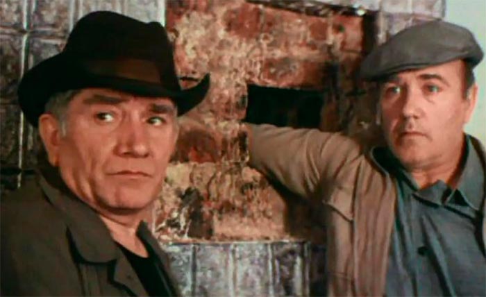 кадр Раз на раз не приходится 4