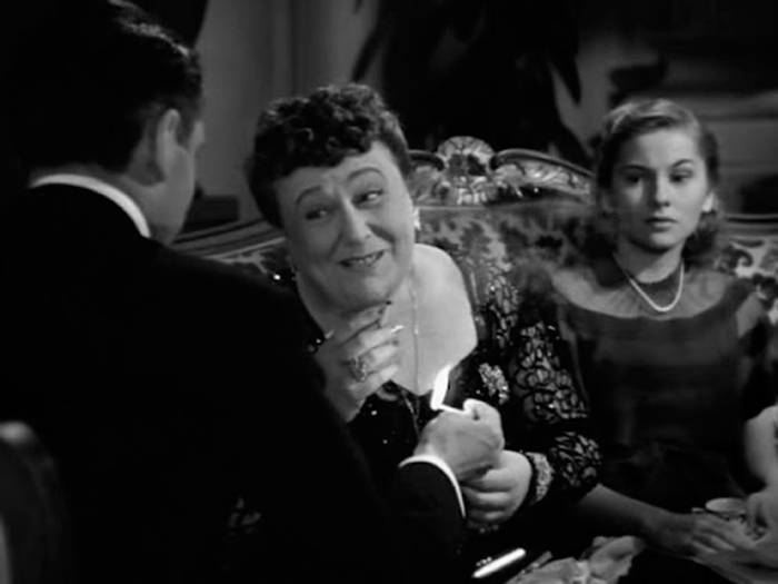 кадр Ребекка 11