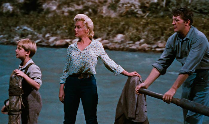 кадр Река не течет вспять 2