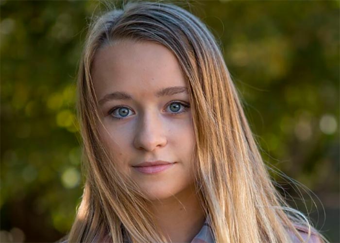 Кадр из фильма Родные руки кадр Родные руки 5