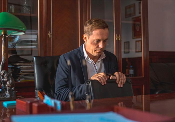 Кадр из фильма Родные руки кадр Родные руки 11