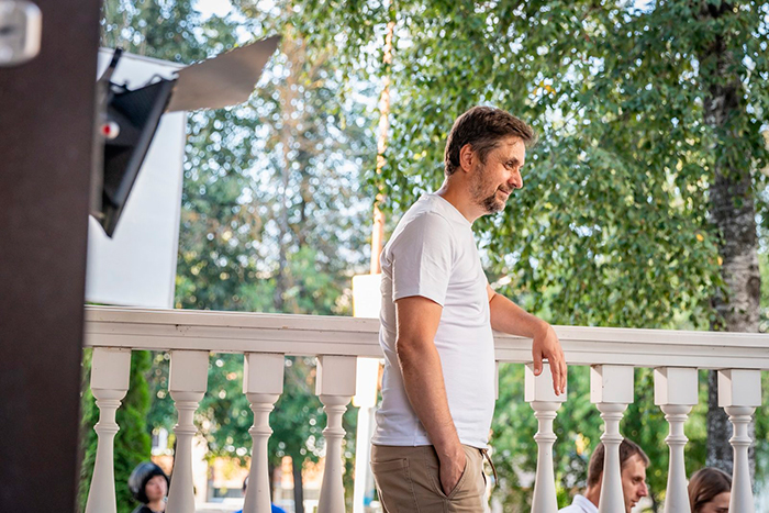 кадр Роман с того света 11