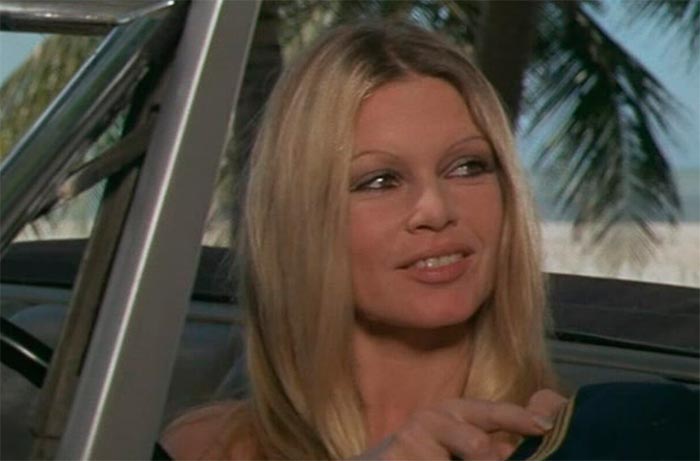 кадр Ромовый бульвар 10