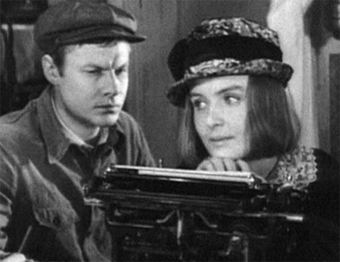 Кадр из фильма Салют, Мария! кадр Салют, Мария! 9