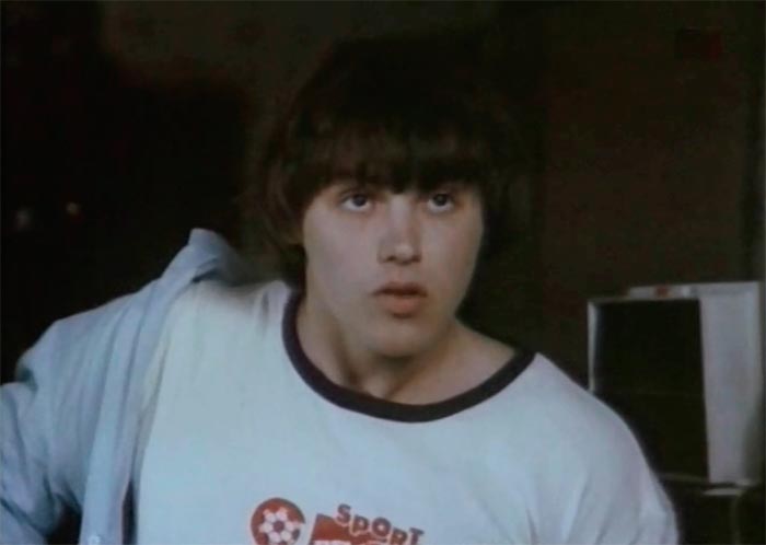 кадр Щенок 2