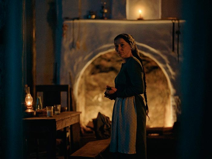 Кадр из фильма Семь чёрных бумаг кадр Семь чёрных бумаг 6