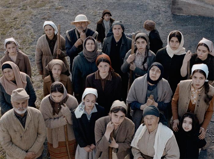 Кадр из фильма Семь чёрных бумаг кадр Семь чёрных бумаг 9