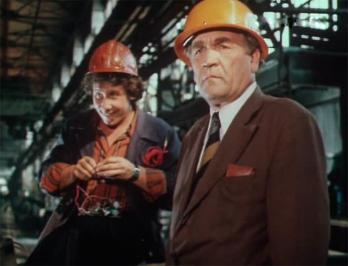 кадр Середина жизни 9