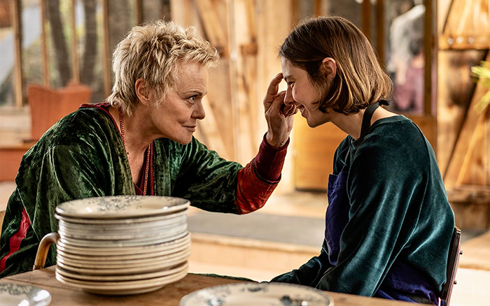 Фильм «Шагни вперёд» (2022) - сюжет, актеры и роли, кадры из фильма