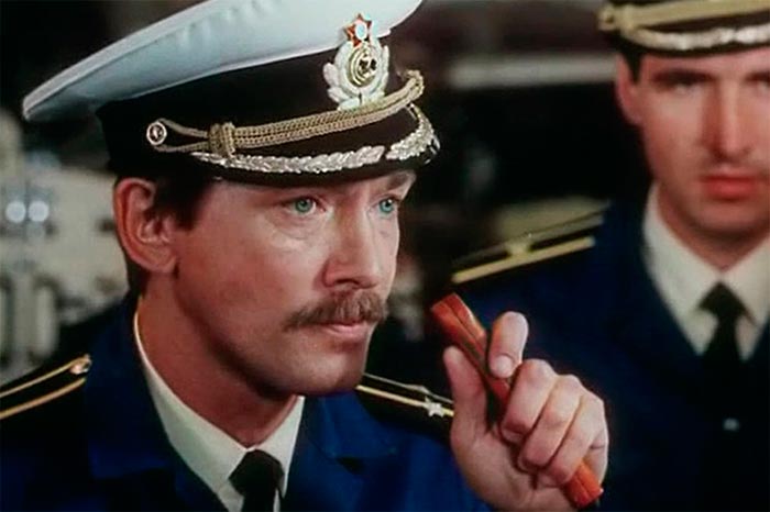 кадр Слушать в отсеках 3