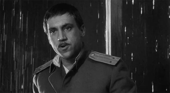 кадр Служили два товарища 12