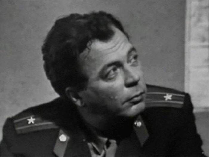 Кадр из фильма Солдаты в синих шинелях кадр Солдаты в синих шинелях 2