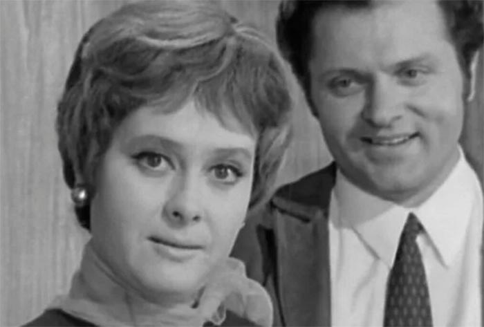 кадр Сослуживцы 8